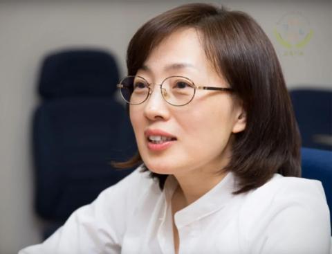 [인물탐구] 김빛내리, miRNA 연구로 생명 원리를 밝히다