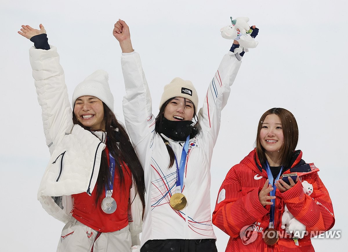 [스포츠] 17세 최가온, 한국 설상 종목 새 역사 썼다…올림픽 첫 금메달 쾌거