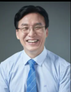 김민석, 굴곡진 정치 여정… 학생운동부터 당 대표까지