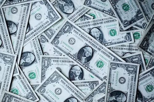 뉴욕 환시, 달러 약세 지속… 연준의 금리 인하 기대감에 DXY 하락